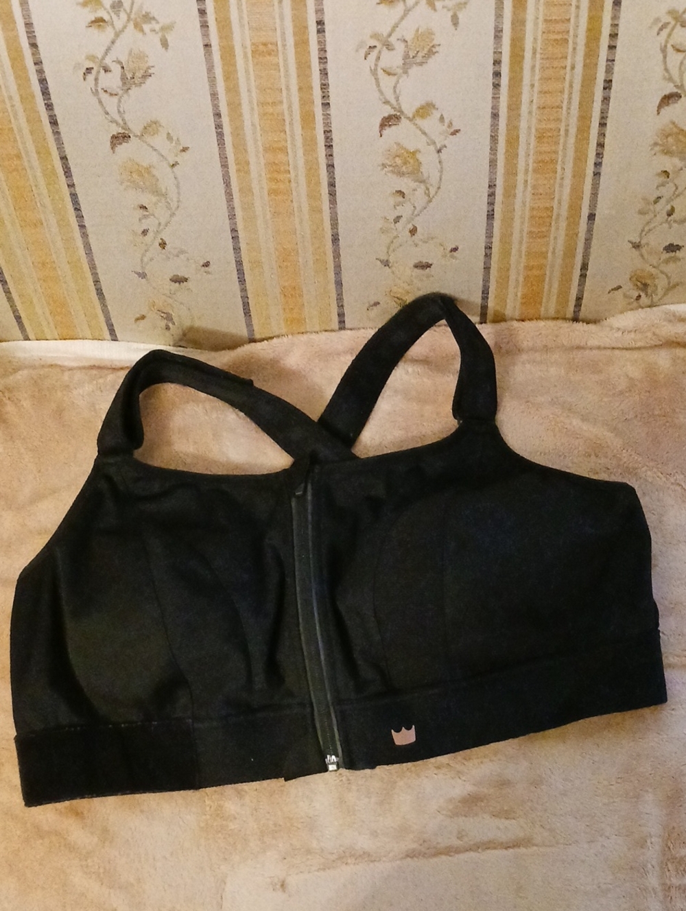 SHEFIT Black Front-Zip High-Support Sports Bra